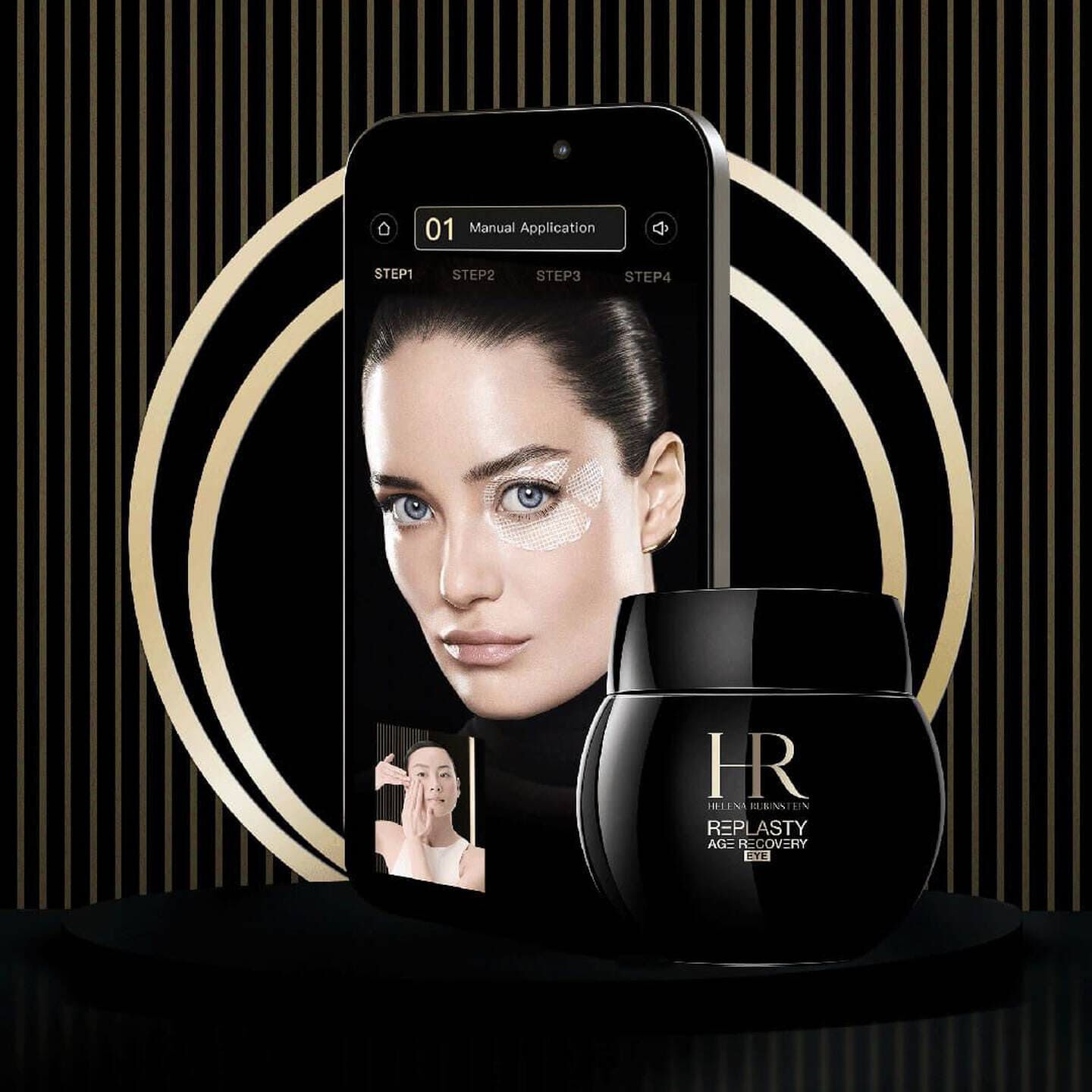Crema occhi Helena Rubinstein Replasty Age Recovery con una guida digitale all'applicazione manuale.
